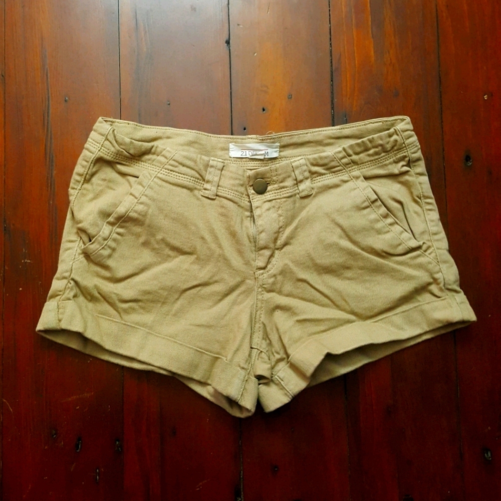 2.1‎ Denim Khaki shorts size 28